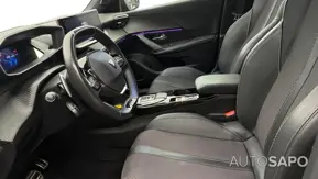 Peugeot 2008 1.2 PureTech GT EAT8 de 2023