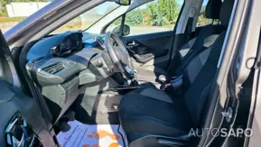 Peugeot 2008 1.2 PureTech Signature de 2019