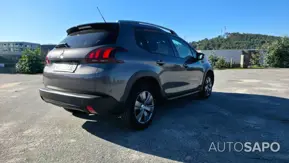 Peugeot 2008 1.2 PureTech Signature de 2019