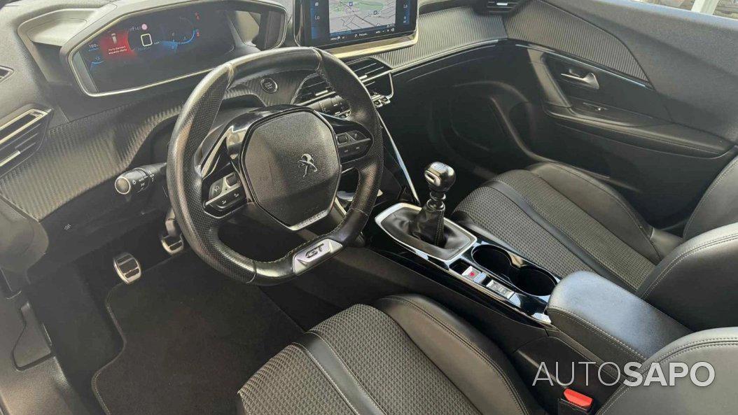 Peugeot 2008 1.2 PureTech GT Line de 2020
