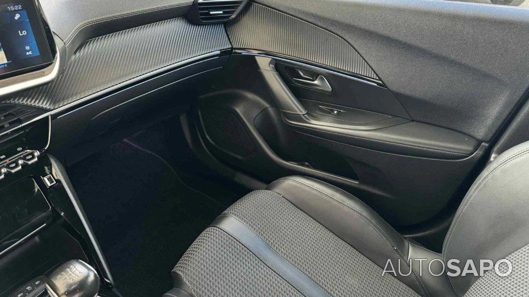 Peugeot 2008 1.2 PureTech GT Line de 2020