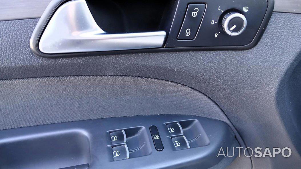 Volkswagen Touran 1.6 TDi Blue.Confortline DSG 7L de 2012