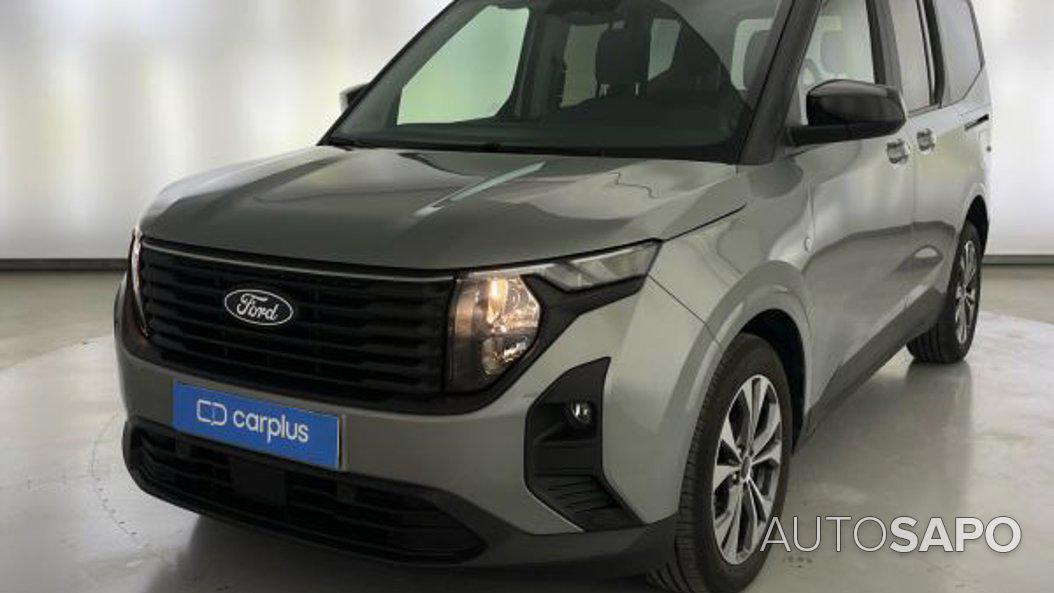 Ford Tourneo Courier 1.0 EcoBoost Titanium de 2025