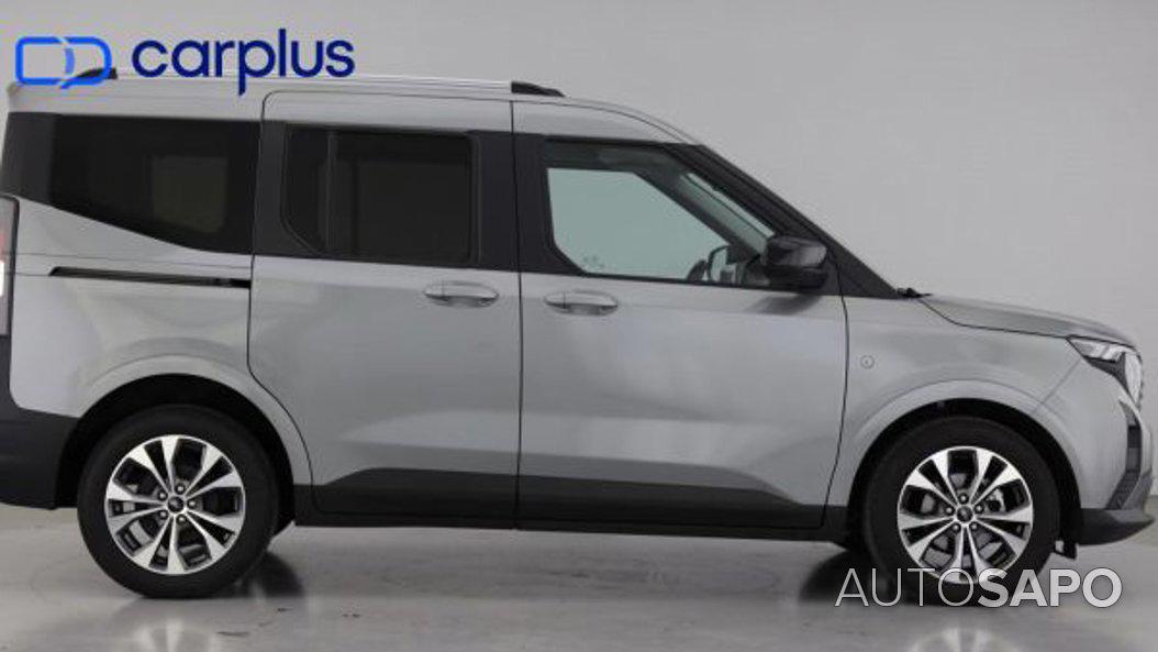 Ford Tourneo Courier 1.0 EcoBoost Titanium de 2025
