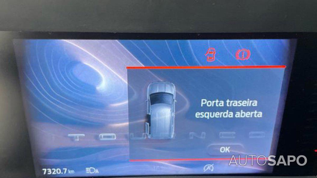 Ford Tourneo Courier 1.0 EcoBoost Titanium de 2025