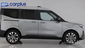 Ford Tourneo Courier 1.0 EcoBoost Titanium de 2025