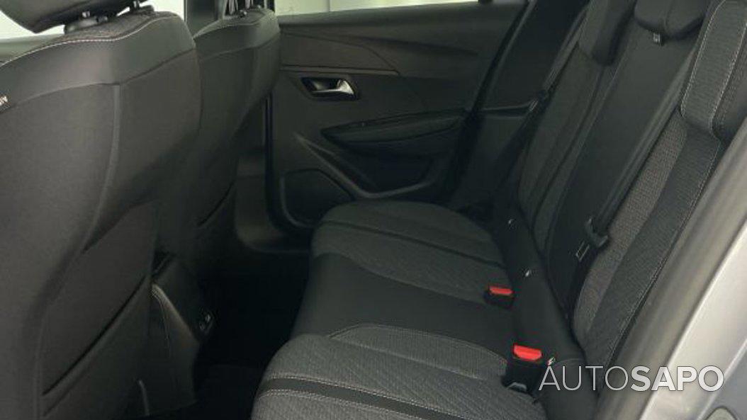 Peugeot 208 1.2 PureTech Allure de 2025