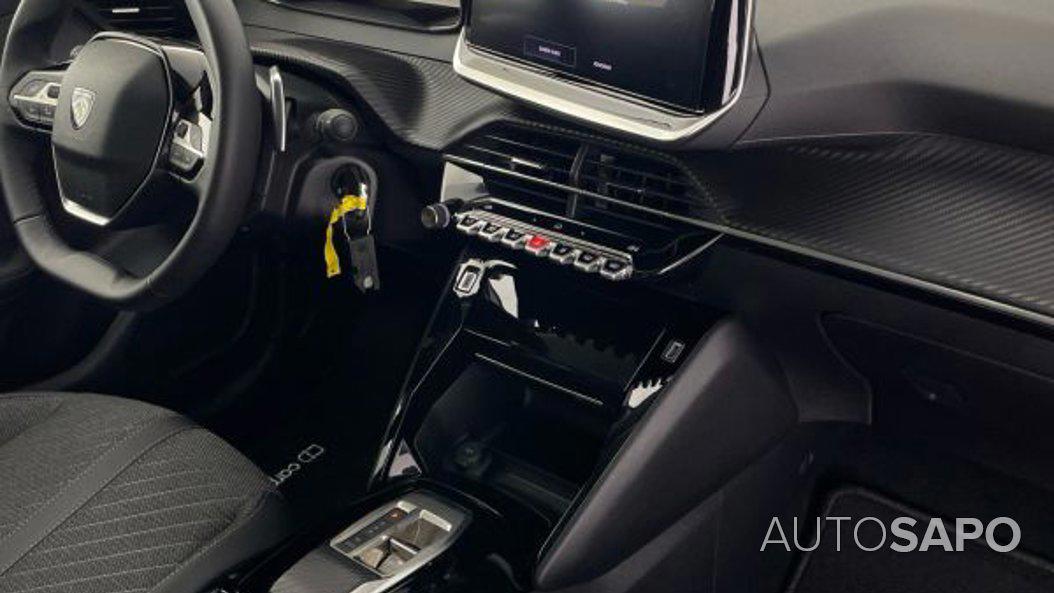 Peugeot 208 1.2 PureTech Allure de 2025