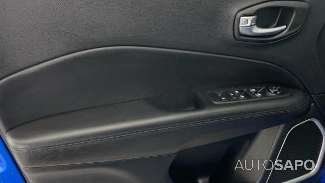 Jeep Compass 1.6 M-Jet Night Eagle de 2019