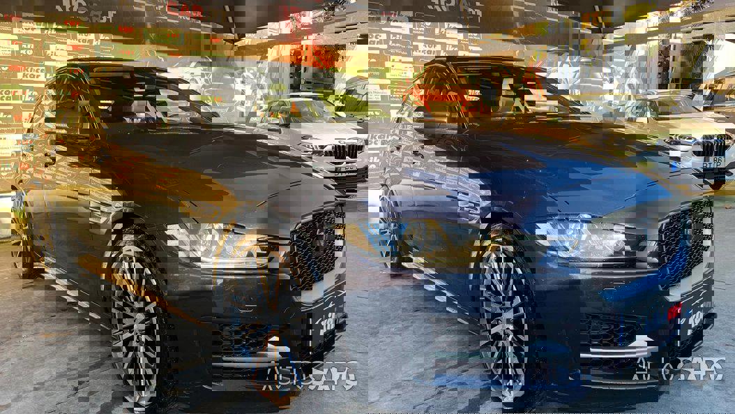 Jaguar XE 2.0 D R-Sport Aut. de 2017