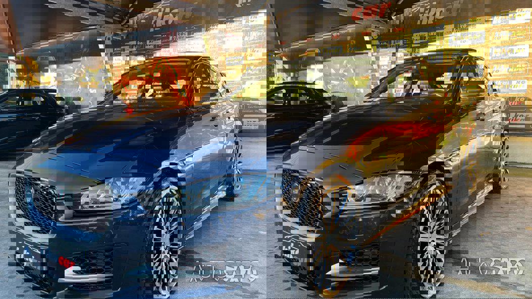 Jaguar XE 2.0 D R-Sport Aut. de 2017