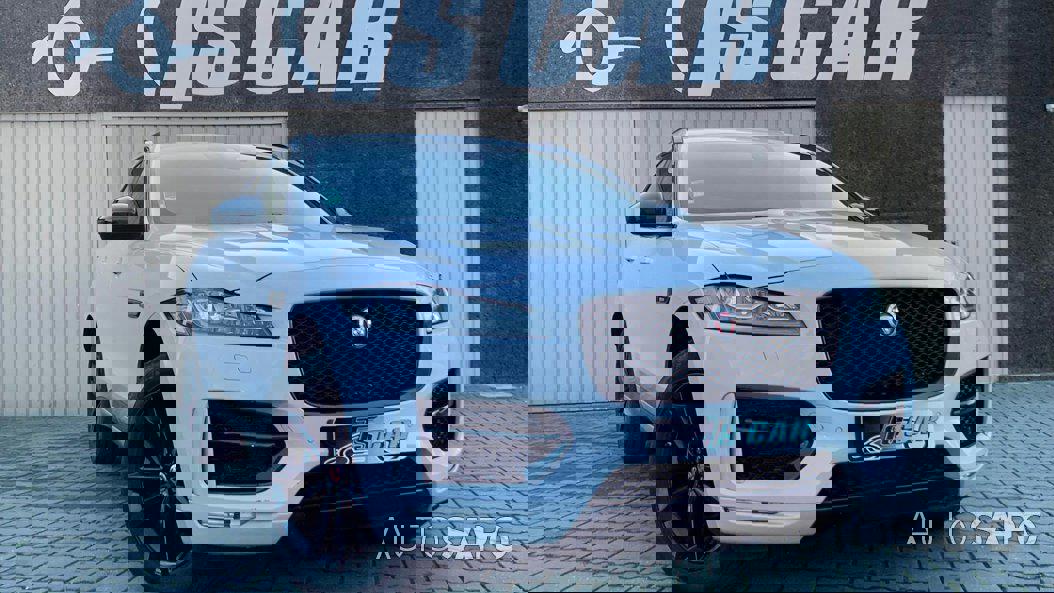 Jaguar F-Pace de 2016