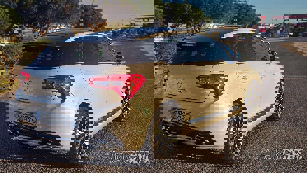 DS DS5 2.0 Hybrid4 Sport Chic de 2013