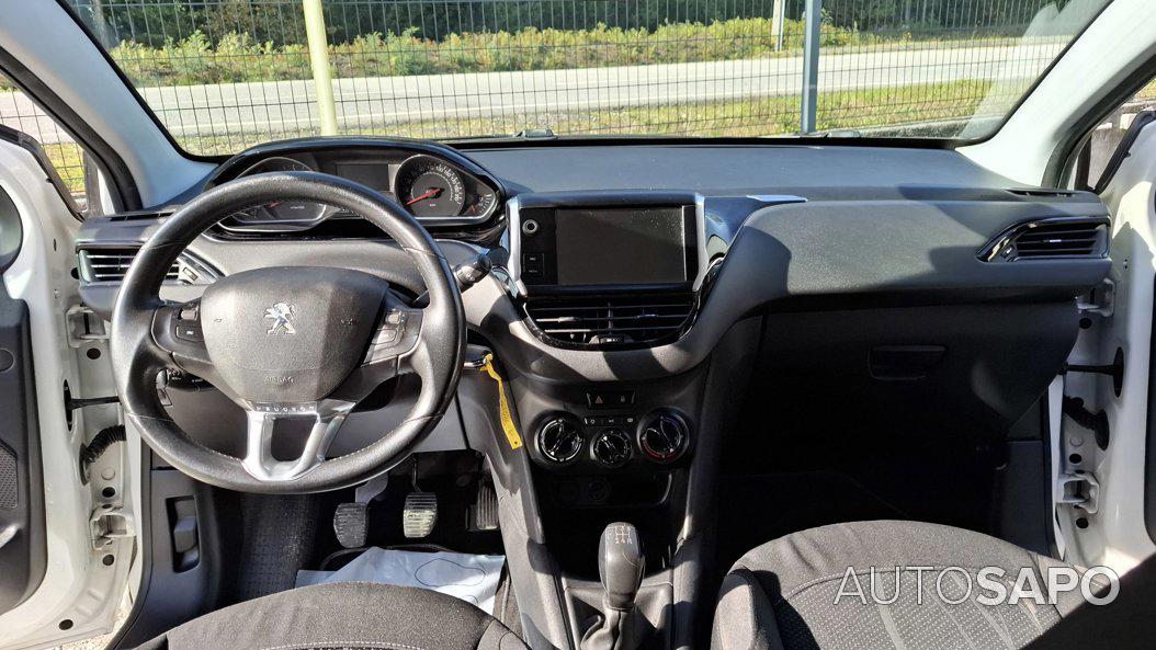 Peugeot 208 1.4 e-HDi de 2015
