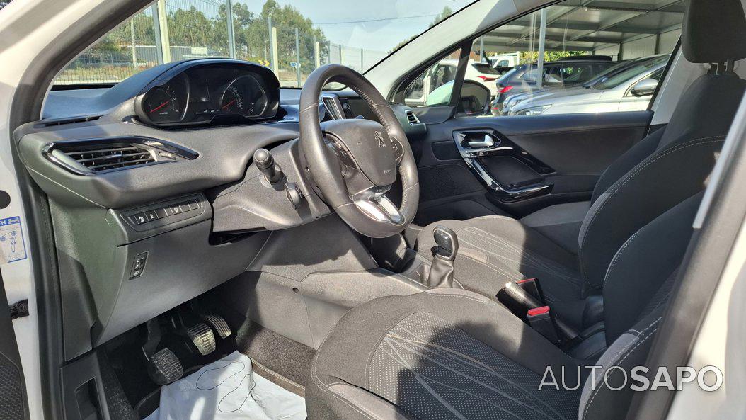 Peugeot 208 1.4 e-HDi de 2015