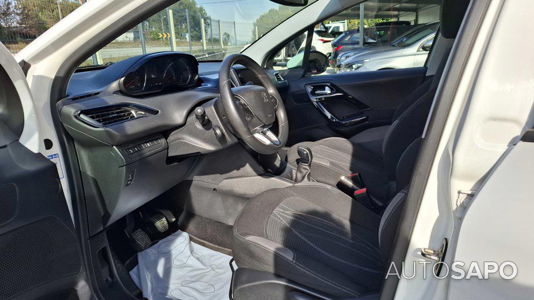 Peugeot 208 1.4 e-HDi de 2015