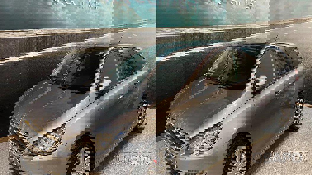 Peugeot 308 1.6 BlueHDi Style J17 de 2015