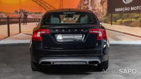 Volvo S60 Cross Country de 2014