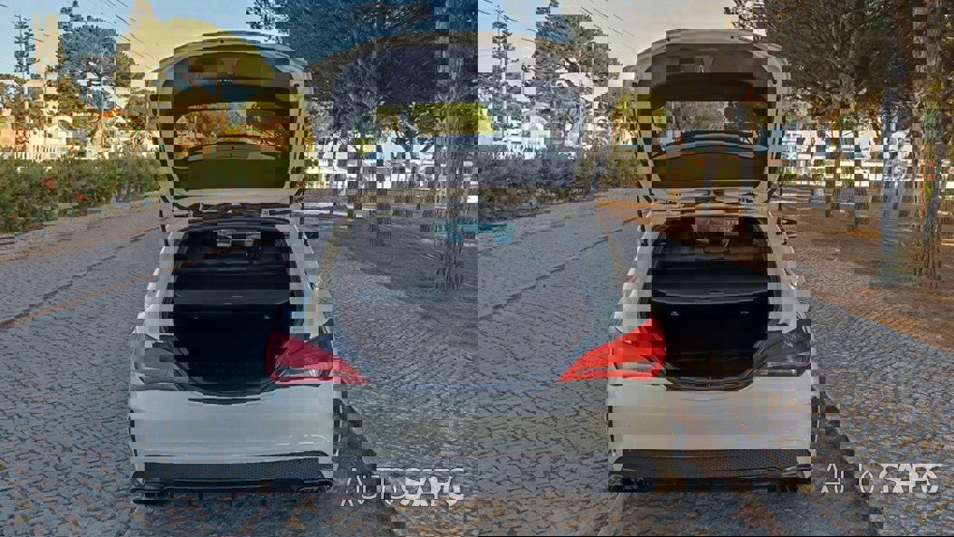 Mercedes-Benz Classe CLA de 2015