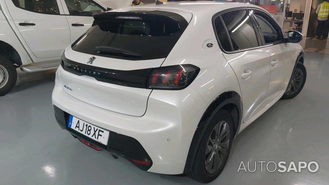 Peugeot E-208 de 2021
