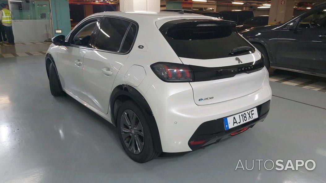 Peugeot E-208 de 2021