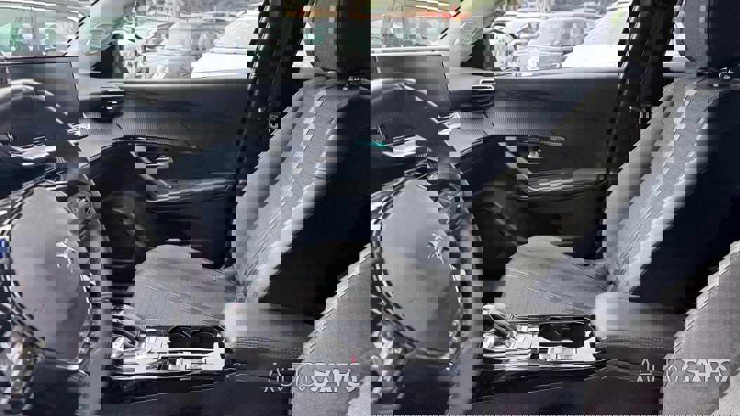 Peugeot 2008 1.2 PureTech Allure Pack EAT8 de 2022