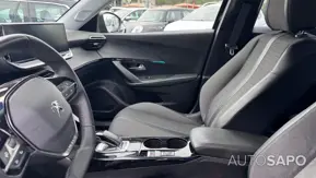 Peugeot 2008 1.2 PureTech Allure Pack EAT8 de 2022