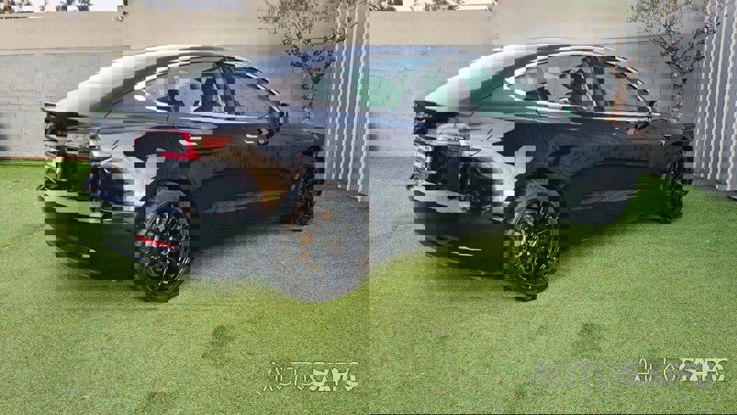 Tesla Model 3 de 2021