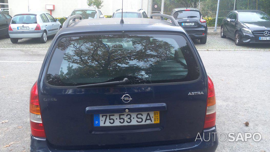 Opel Astra 1.2 Club de 2001