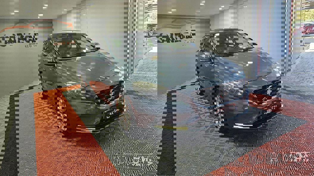 Volvo V40 1.6 D2 Momentum de 2014