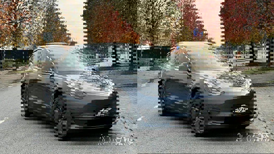 Tesla Model 3 Long-Range Dual Motor AWD de 2020