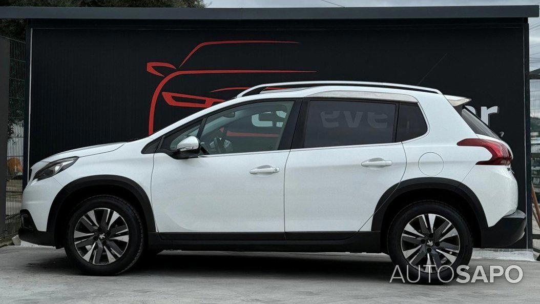Peugeot 2008 1.2 PureTech Allure de 2017
