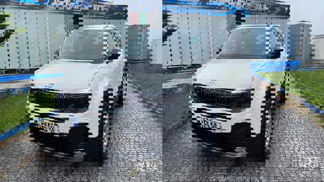 Jeep Avenger 1.2 GSE T3 Altitude de 2025