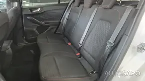 Ford Focus 1.0 EcoBoost MHEV ST-Line de 2022