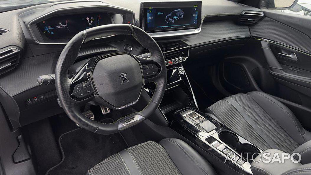Peugeot e-2008 de 2022