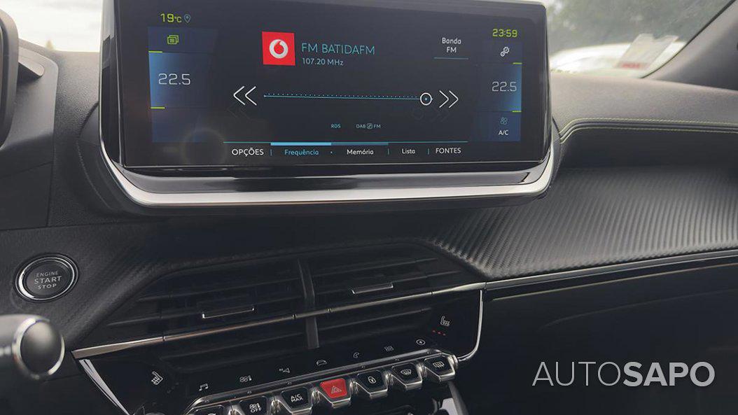 Peugeot e-2008 de 2022