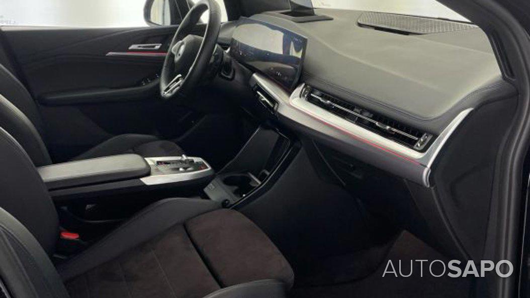 BMW Série 2 Active Tourer 225 xe Pack M de 2024