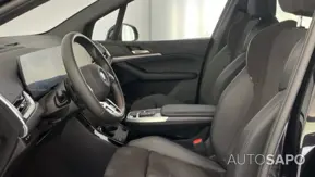 BMW Série 2 Active Tourer 225 xe Pack M de 2024