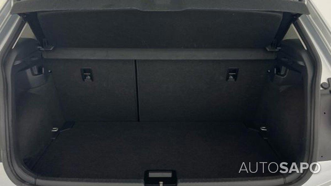 Volkswagen Polo 1.0 TSI Confortline DSG de 2024