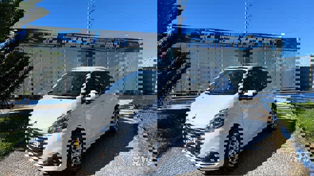 Peugeot 208 1.2 PureTech Active de 2016