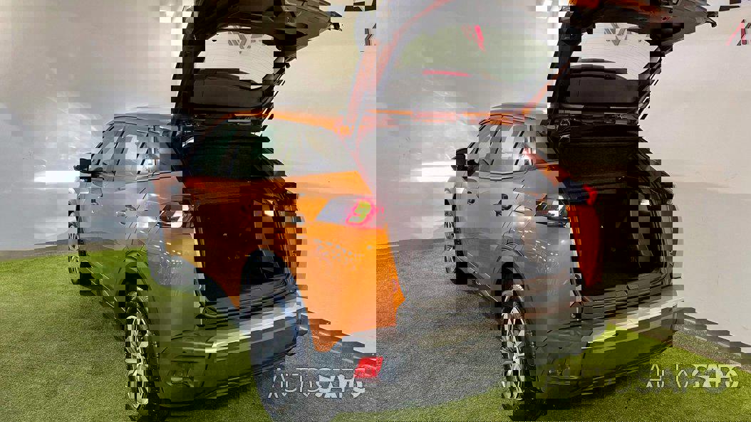 Peugeot 2008 1.2 PureTech Active de 2021