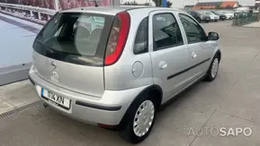 Opel Corsa de 2004