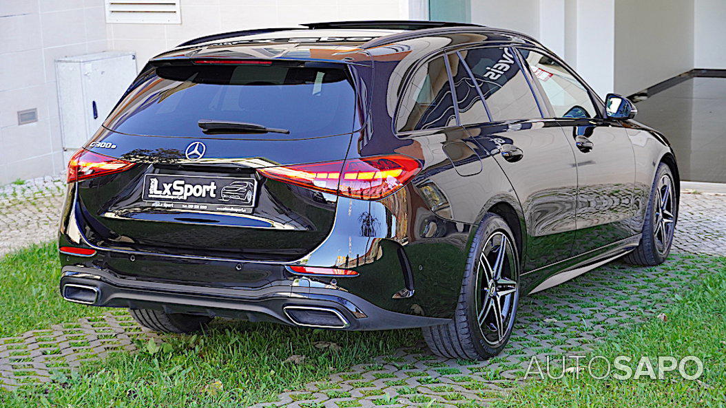 Mercedes-Benz Classe C 300 e AMG Line de 2023