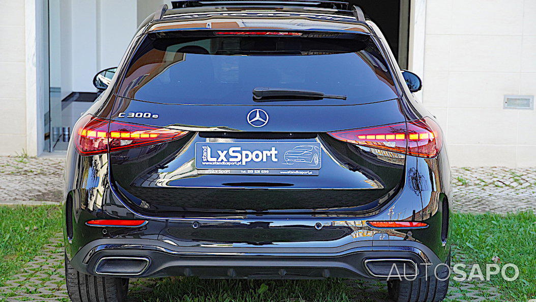 Mercedes-Benz Classe C 300 e AMG Line de 2023