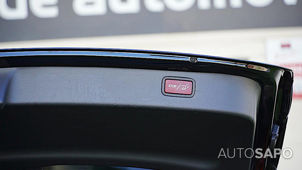 Mercedes-Benz Classe C 300 e AMG Line de 2023