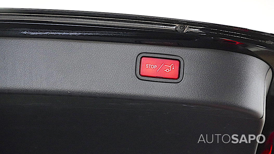 Mercedes-Benz Classe C 300 e AMG Line de 2023