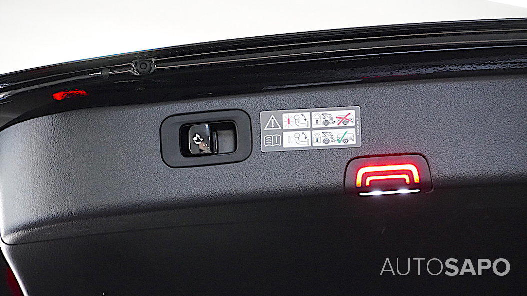 Mercedes-Benz Classe C 300 e AMG Line de 2023