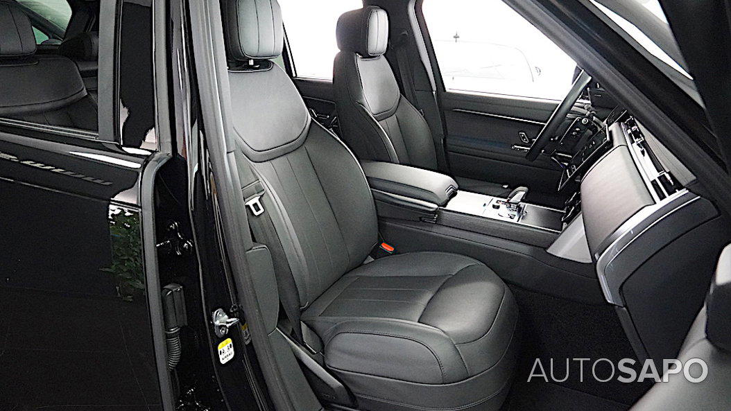 Land Rover Range Rover P440e SE de 2023