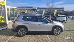 Peugeot 2008 1.2 PureTech Allure de 2018