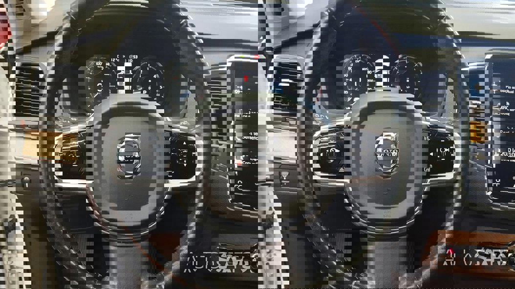 Volvo XC90 2.0 B5 Momentum Plus AWD de 2019